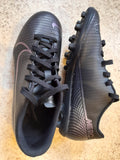 Football boots & skin pads